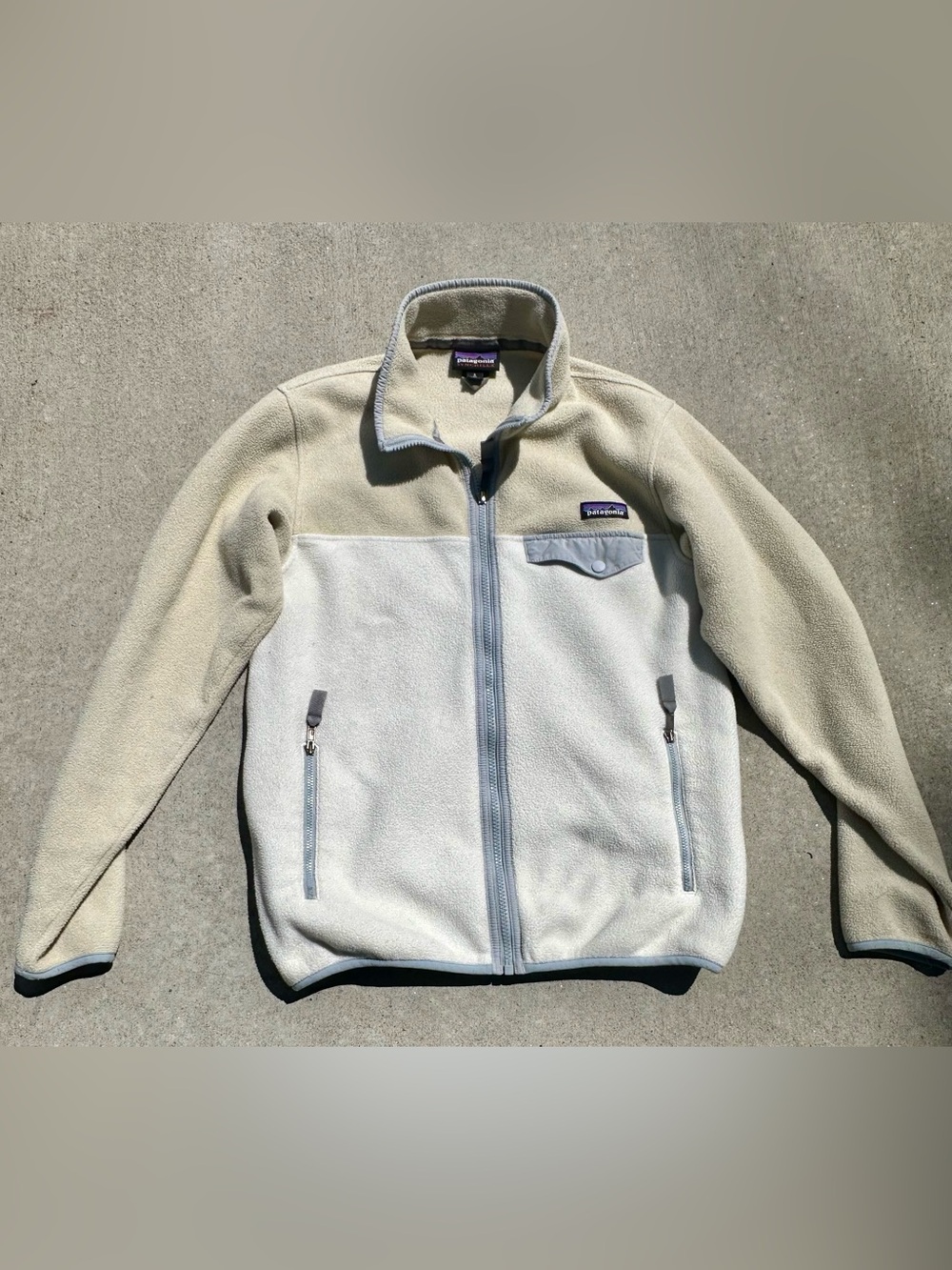 Patagonia womans Cream & White Fleece Zip Jacket
